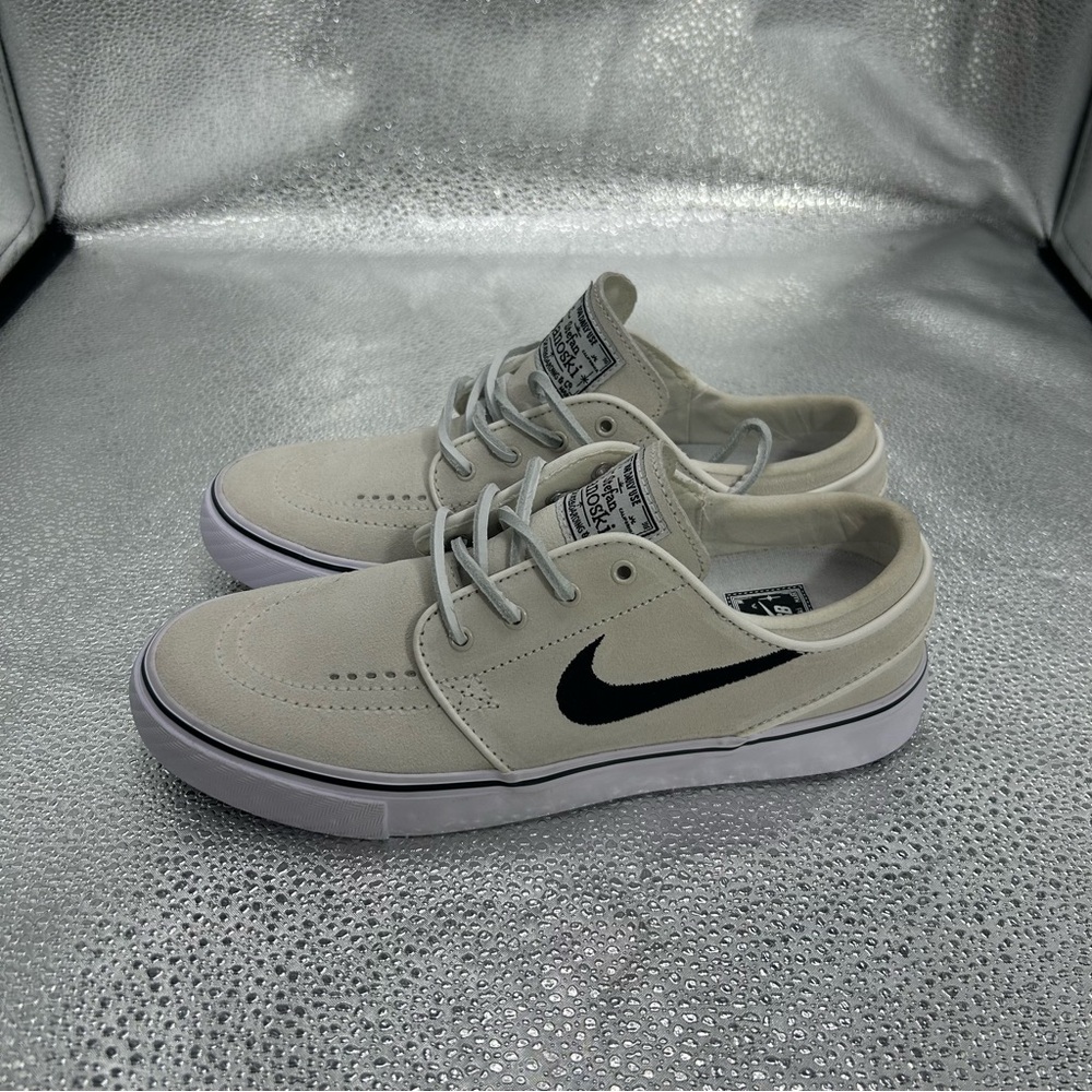 Nike SB Stefan Janoski trainers